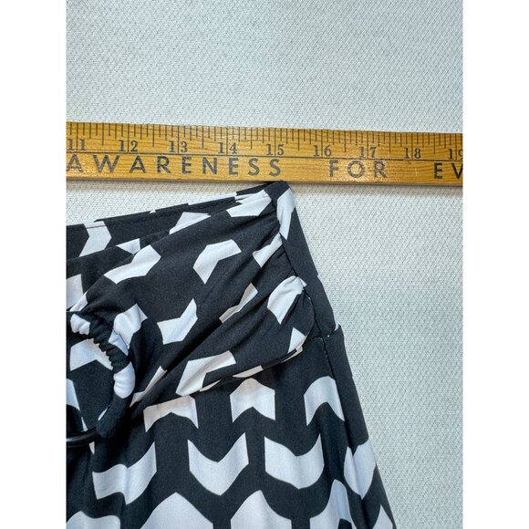 Robert Louis Womens A-Line Midi Skirt Size L Black White Geometric Casual Chic - Picture 7 of 11